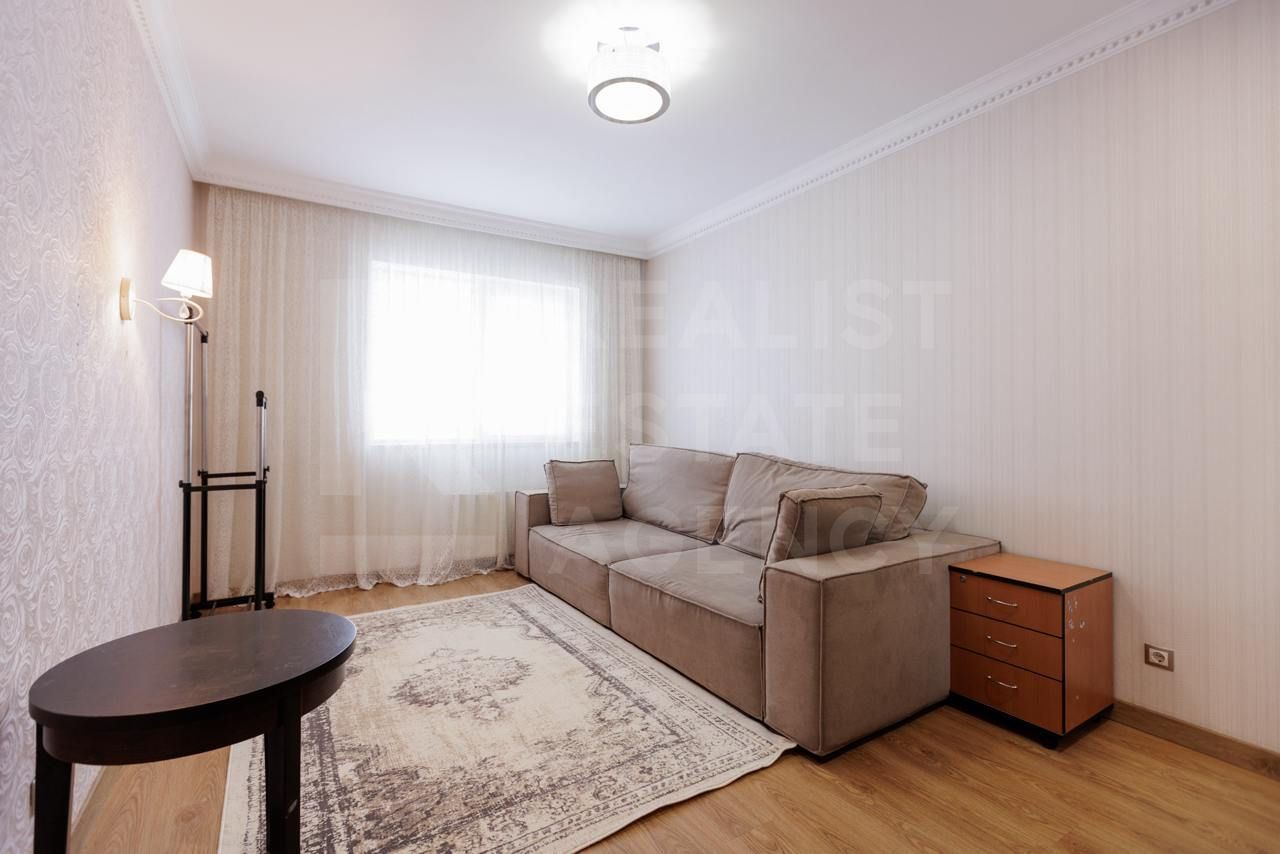 Chirie, apartament, 4 camere, str. Bucureşti, Centru - Poză 8