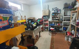 Casa 10 camere, 1000 mp teren, la asfalt, Barabant - Poză 24