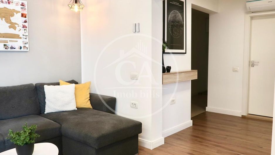 Apartament de vanzare  cu 3 camere Lux in zona Rogerius, Oradea. - Poză 7