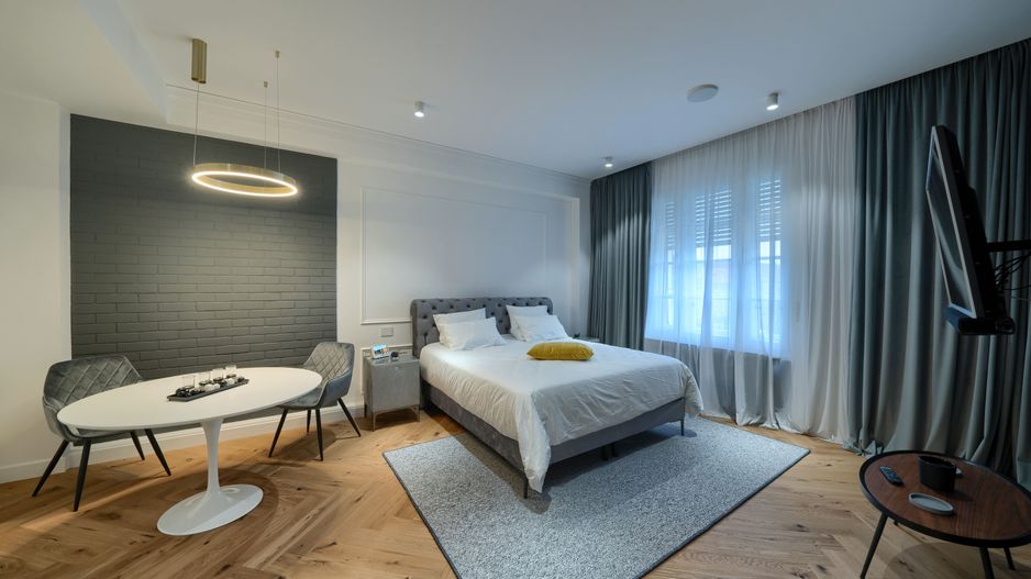 Apartament   4 camere - Poză 9