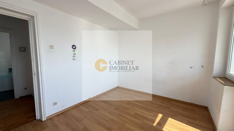 3 camere I Gara de nord I Creditabil I 1962 - Poză 9