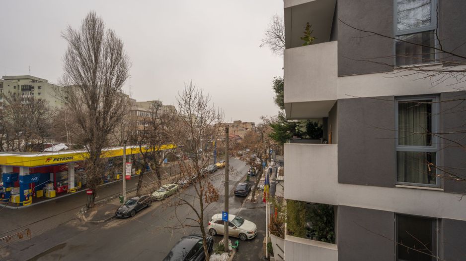 2 Apartamente  in Vila 5 Cam Metrou Basarab Gara de Nord - Poză 21