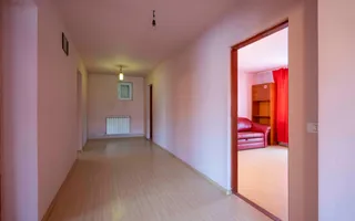 Casa cu 5 camere si 350 mp de teren in spate la parcul Salca - Poză 11