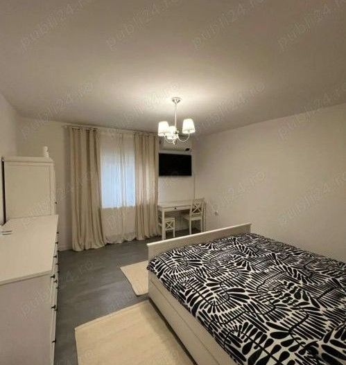 Închiriez garsonieră spațioasă, și modernă, Unirii, metrou aproape - Poză 1