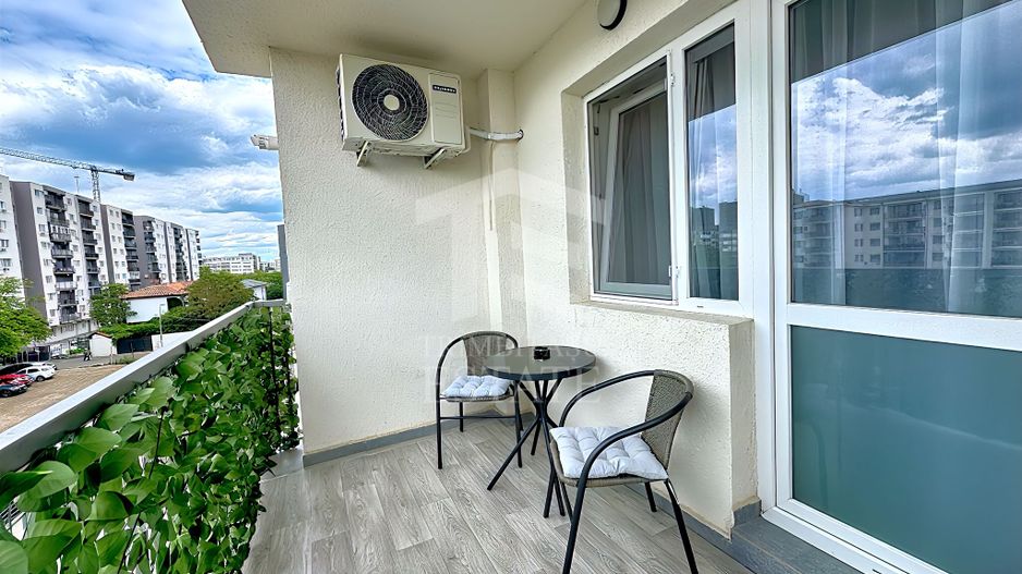 3 camere decomandat bucatarie inchisa 79mp Grand Arena parcare inclusa - Poză 21
