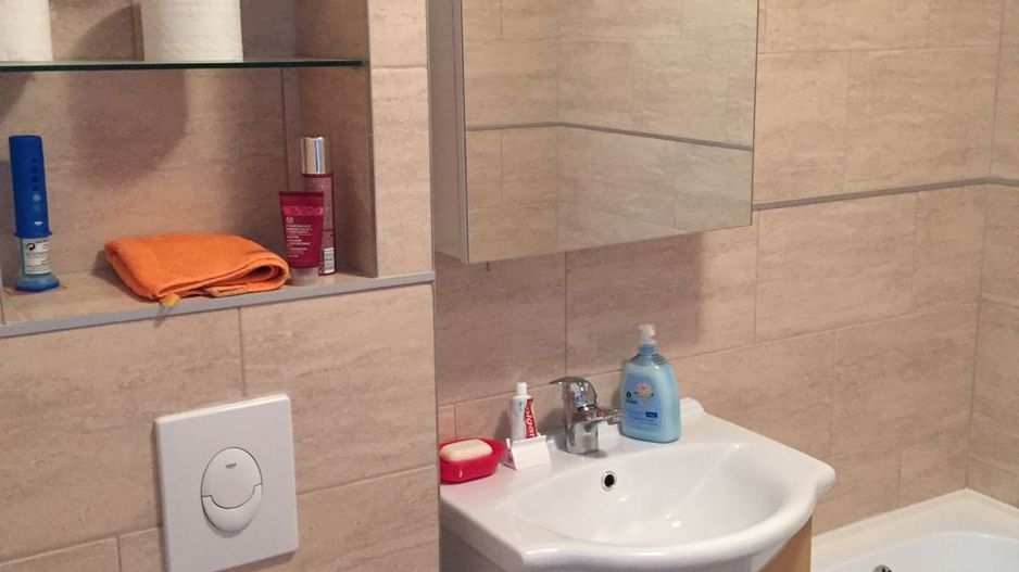APARTAMENT  ZONA  COLENTINA - Poză 7