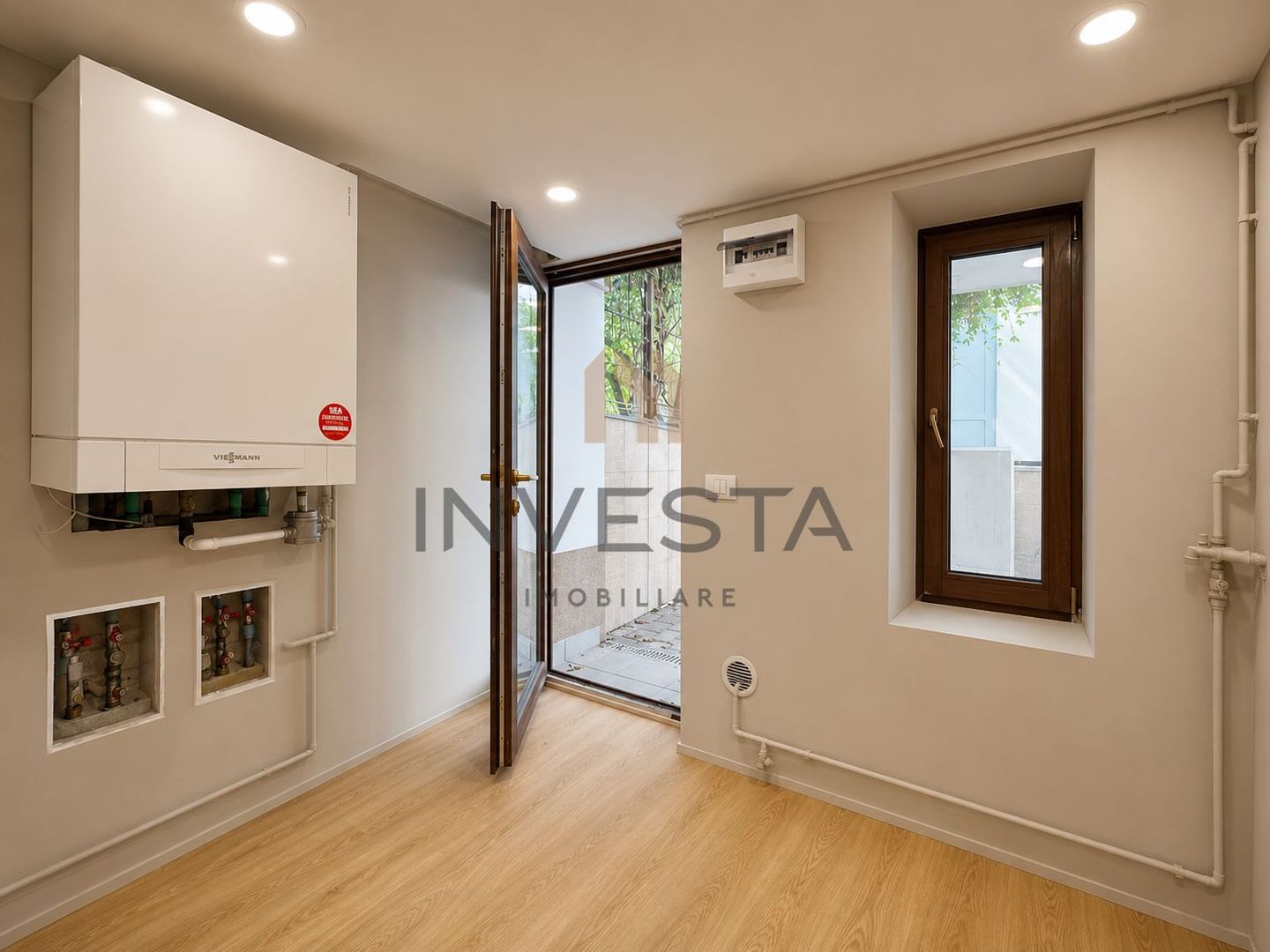 Casa de inchiriat 114 mp pentru locuit sau sediu firma, zona Centrala! - Poză 14