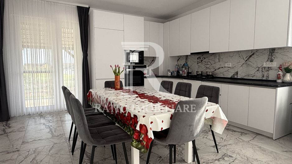 Casa cu 4 camere de vânzare | Oncea | Oradea - Poză 5