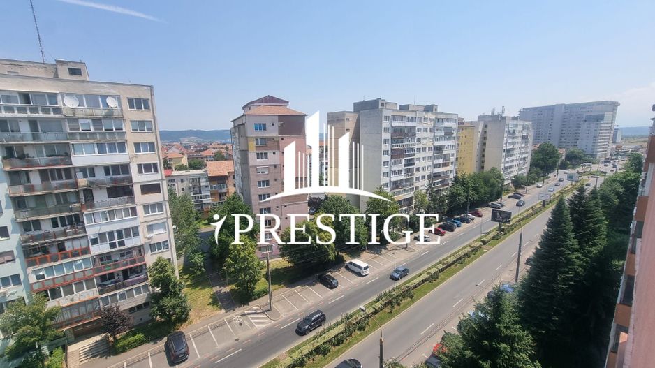 APARTAMENT 4 CAMERE, 2 BĂI, BALCON, PIVNIȚĂ, B-DUL MIHAI VITEAZU - Poză 2