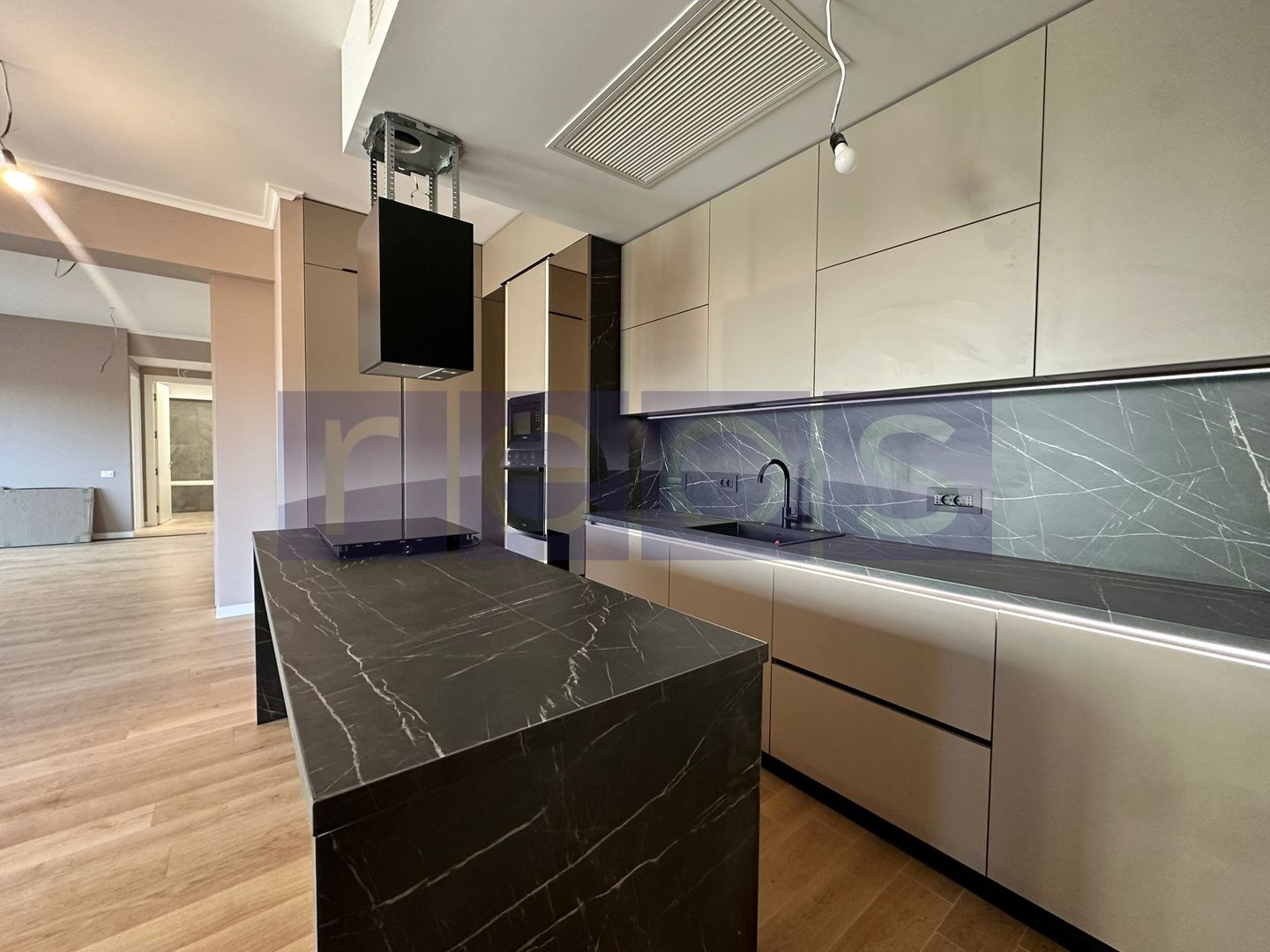 I APARTAMENT 4 CAMERE | PRIMA INCHIRIERE | TERASA 140mp | BLOC NOU | - Poză 5