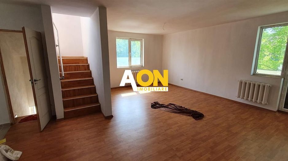 1/2 Duplex, 4 camere, garaj, 175 mp teren, Cetate - Poză 2
