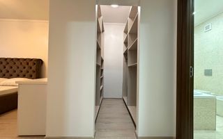 Vând apartament 3 camere 3 minute de Coresi complex ISARAN - Poză 12