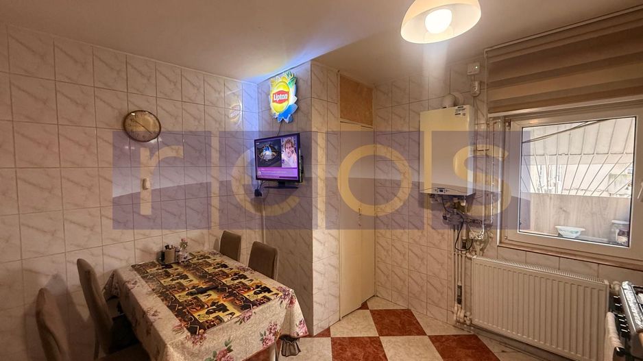 VANZARE 4 CAMERE MALL VITAN | SECTOR 3 | CENTRALA APARTAMENT | - Poză 2