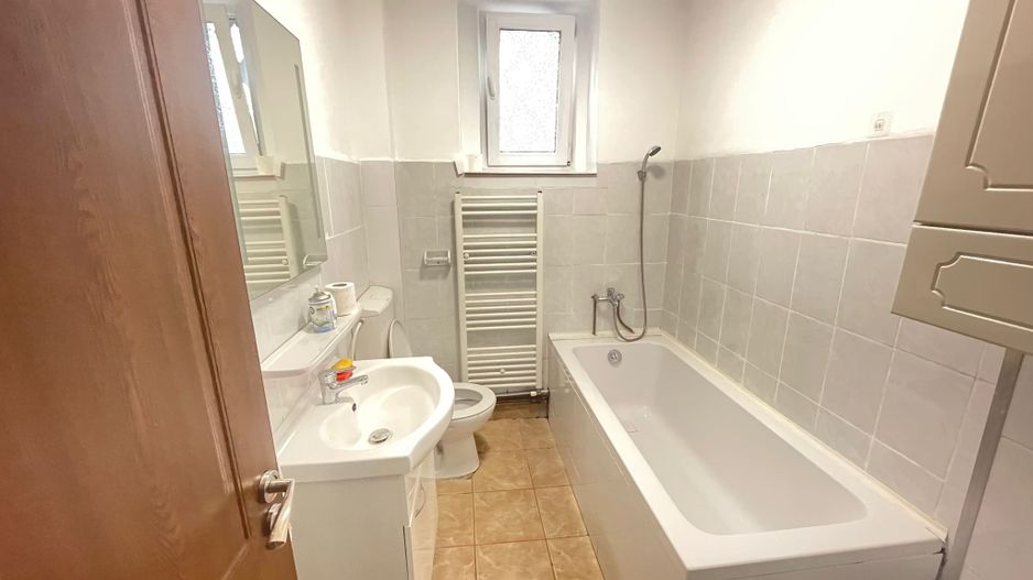 Apartament 2 Camere De Inchiriat | Decomandat | Central | The Office | Etaj 3/4 - Poză 11