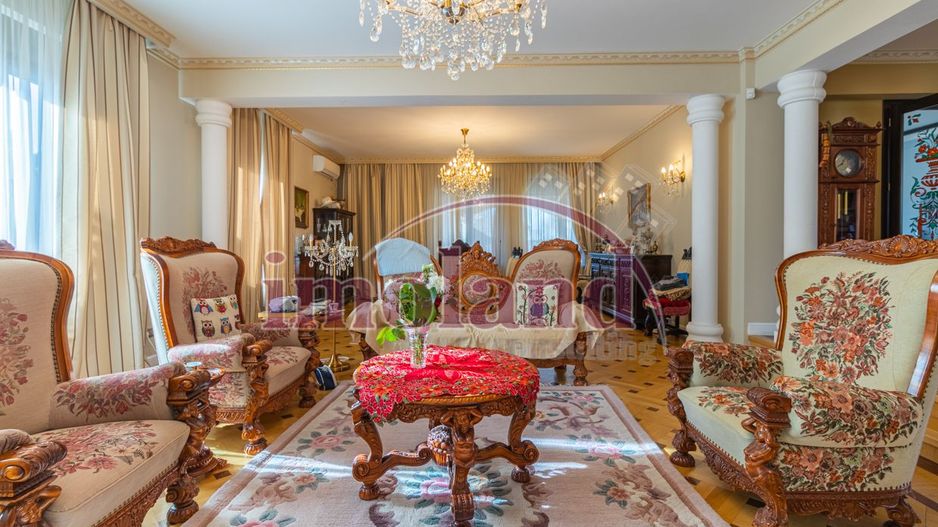 Vila cu piscina si garaj - 6 dormitoare - Pantelimon - Poză 5