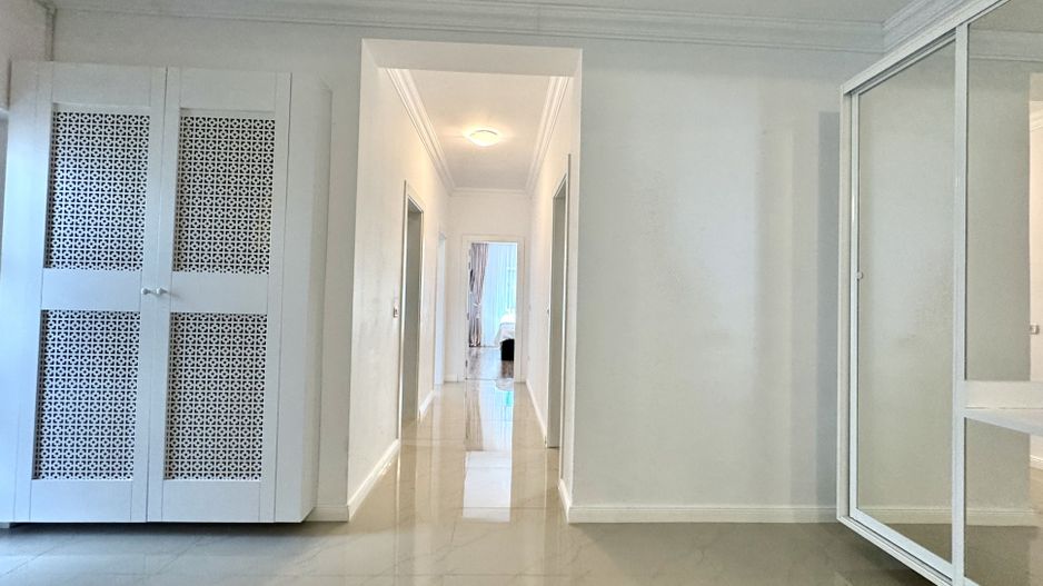 Duplex modern -  confort, eficiență și independență energeticǎ - Poză 15