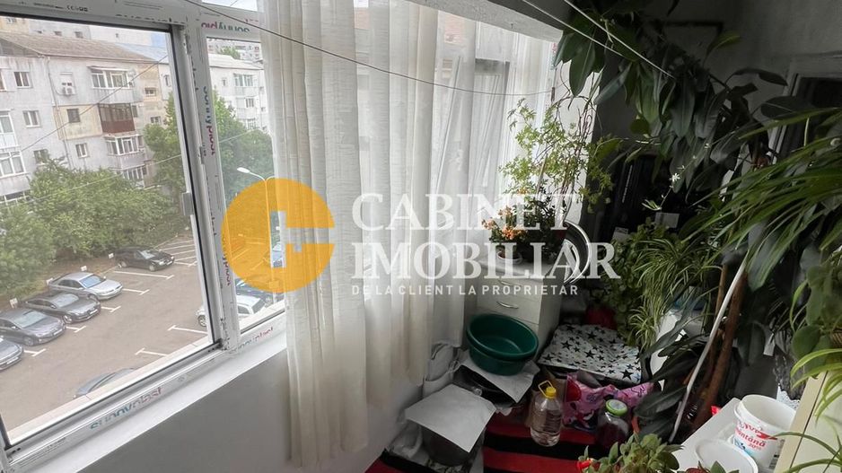 Zona DACIA - Apartament 4 Camere Decomandat- 2 Bai - 90 MP - Poză 11