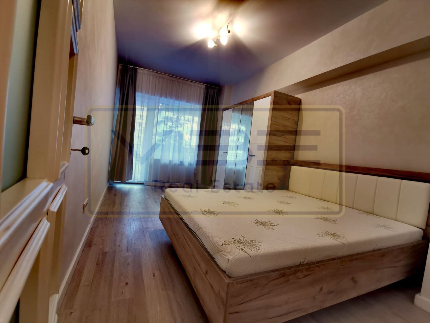 Apartament 2 camere + loc parcare Copou - Royal Town - Poză 5