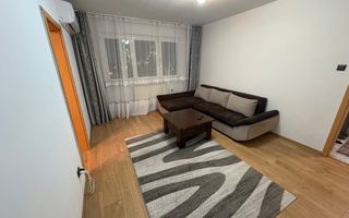 Apartament cu 3 camere in zona Soarelui - Poză 2