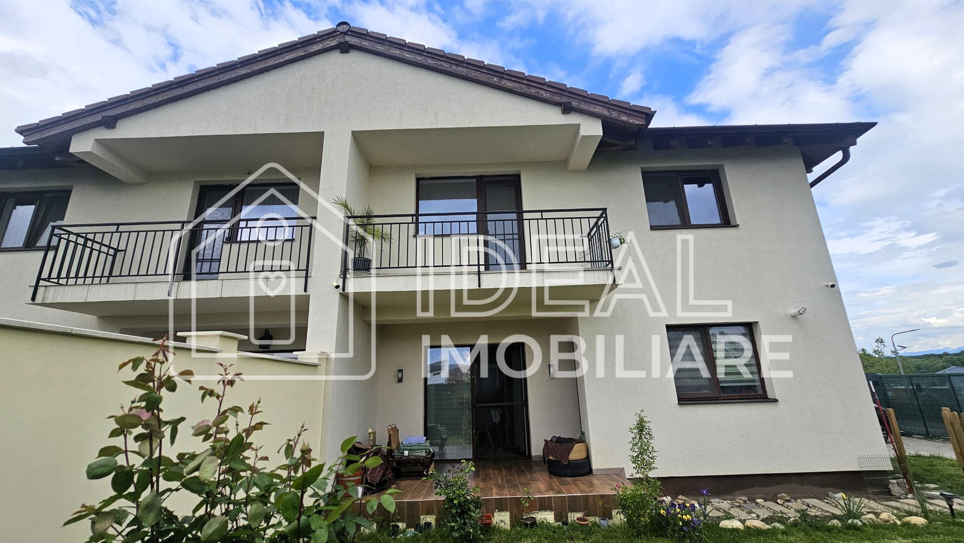 Casa Tip Duplex cu 4 camere mobiliat si utilat, in Cartierul Arhitectilor - Poză 1