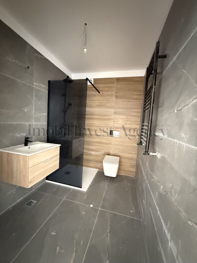 Apartament 4 camere de vanzare Pipera in bloc cu vedere la lac - Poză 13