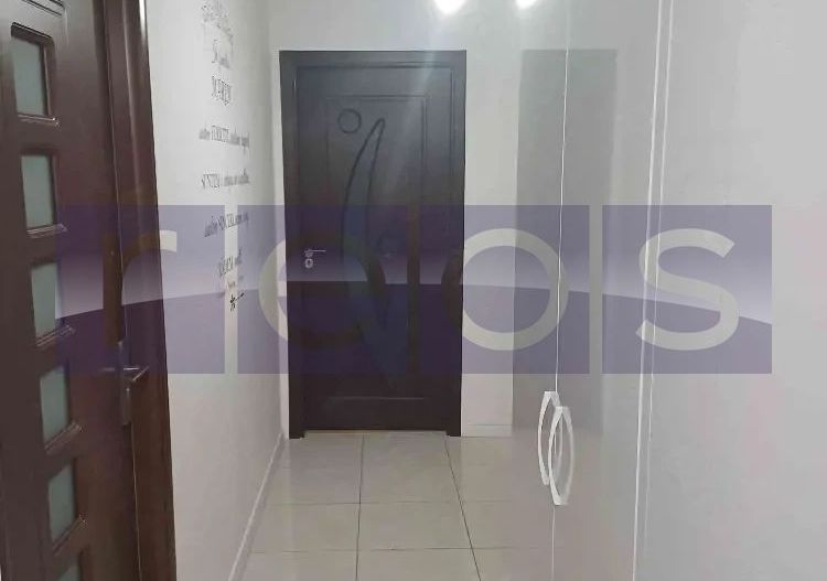 VANZARE 3 CAMERE | LUMINOS | OTOPENI CENTRAL | PARCARE INCLUSA - Poză 5