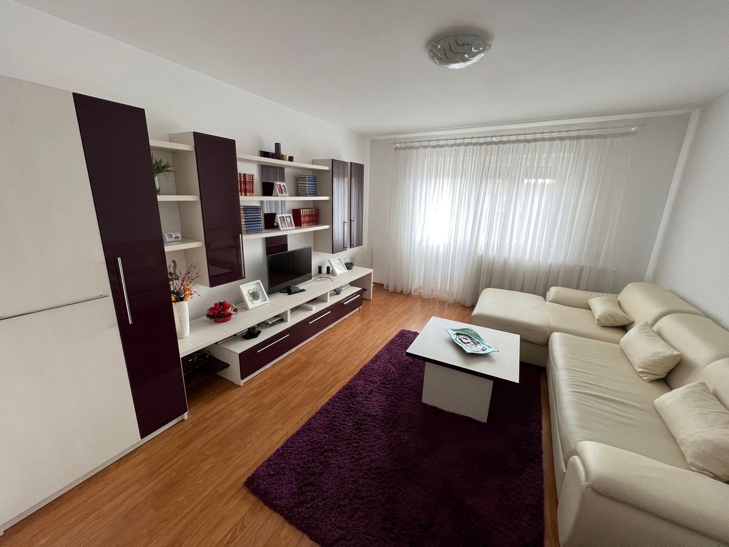 Apartament 3 camere - Poză 2