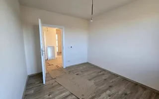 Casa individuala pe parter in Mosnita Noua - Poză 17