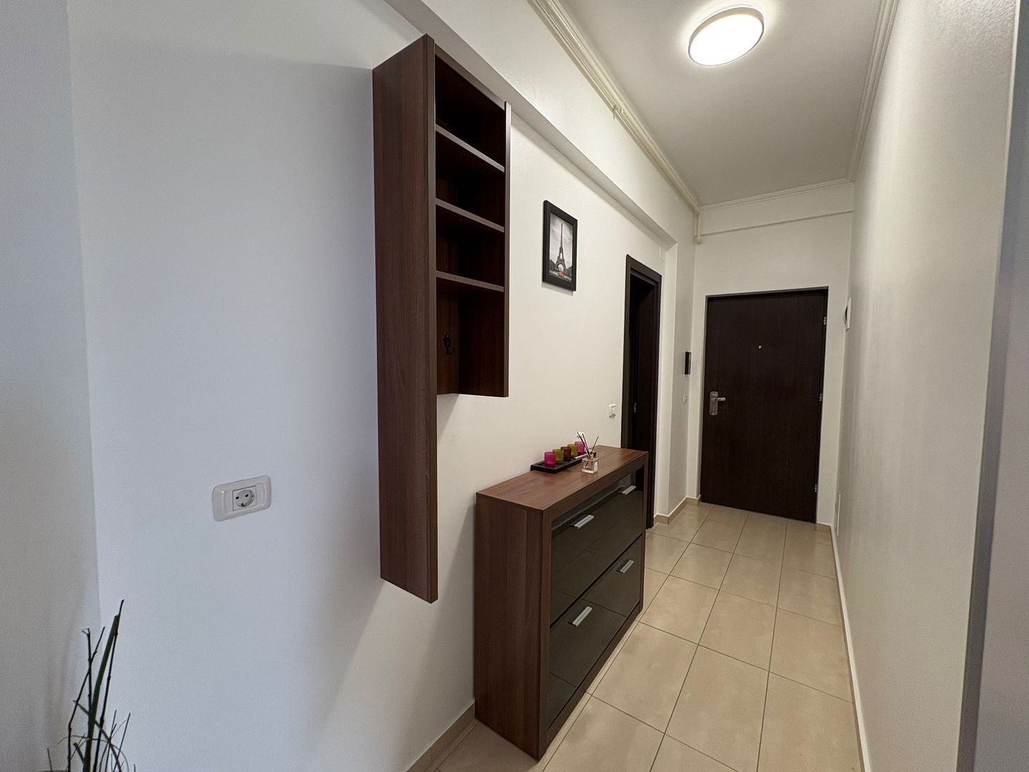 GARS. GAMA RESIDENCE, CENTRALA, LOC PARCARE, BUCATARIE INCHISA - Poză 7