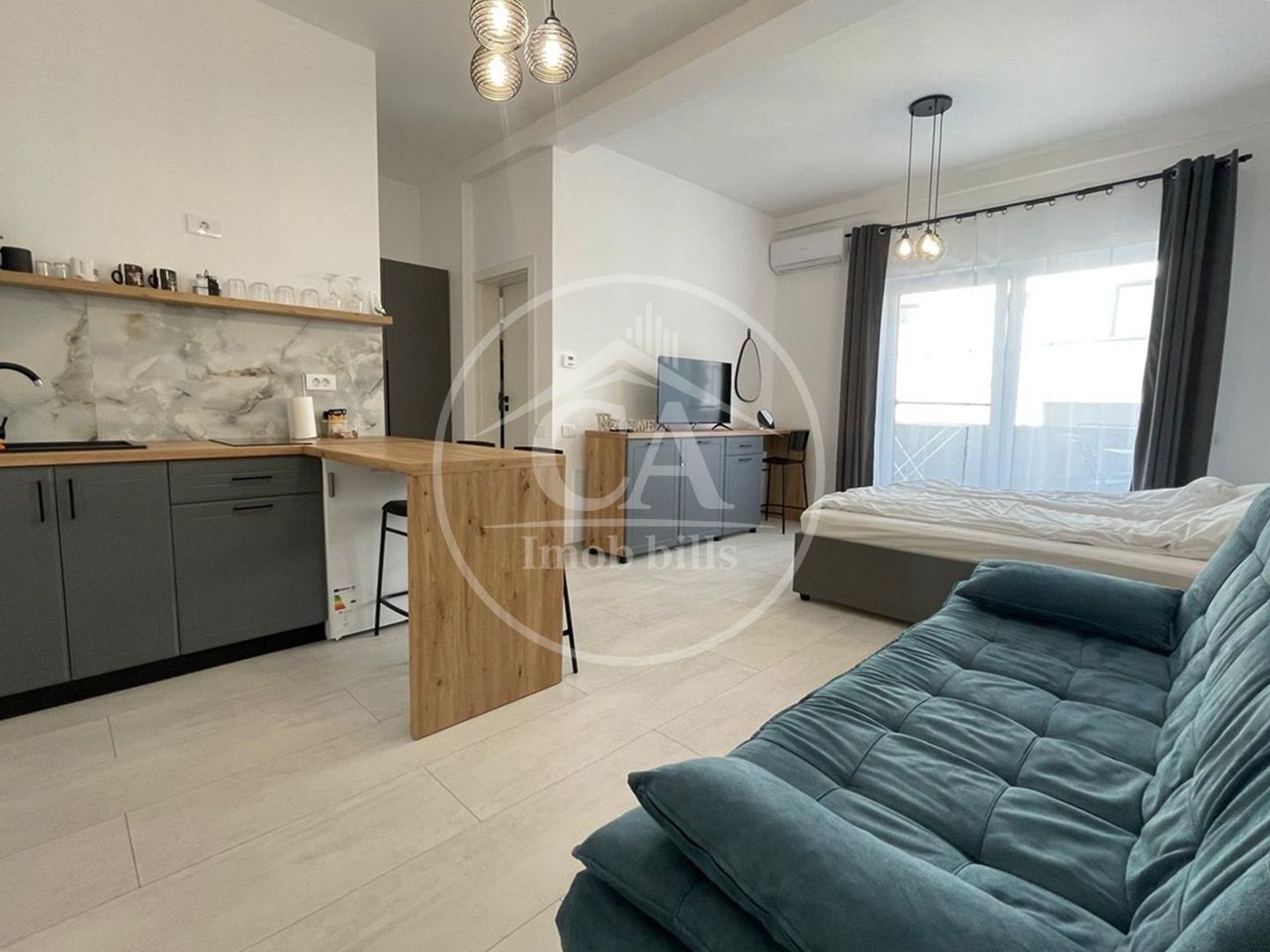 Apartament cu 1 camera de vanzare in zona Sanmartin, Oradea. - Poză 1
