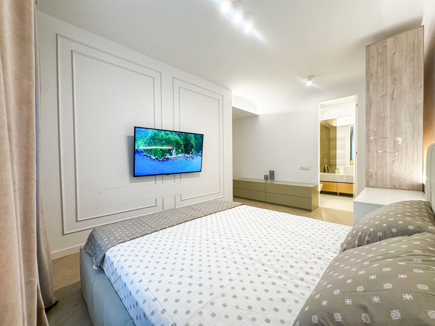 Apartament 3 camere | Prima închiriere | Cortina North | Parcare - Poză 11