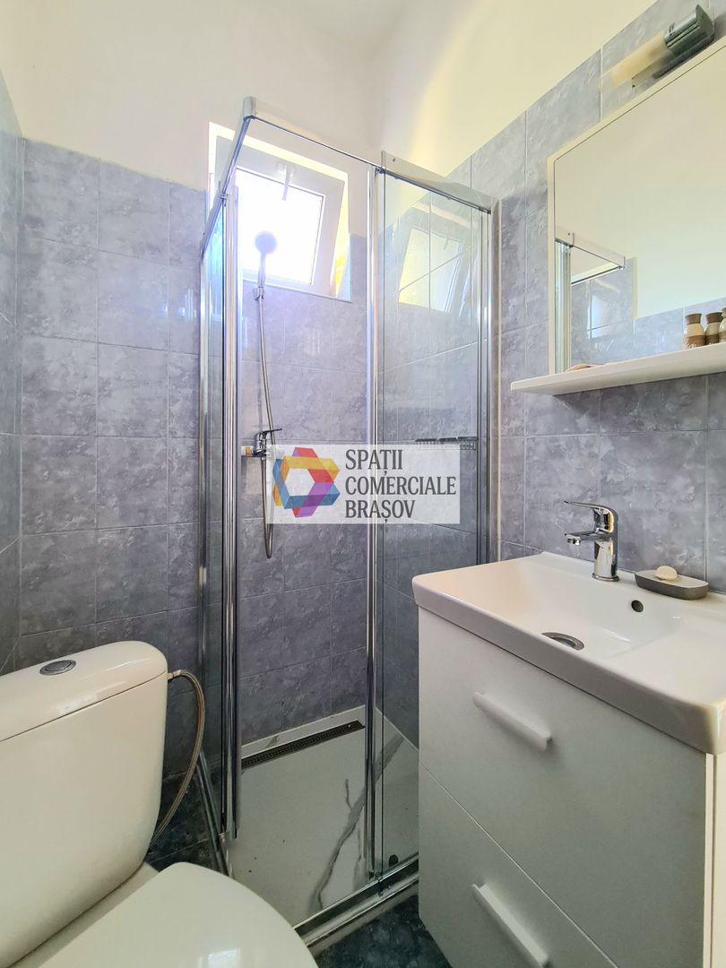 Casa 5 camere de vânzare Brasov - Centru - 160 mp - Poză 14