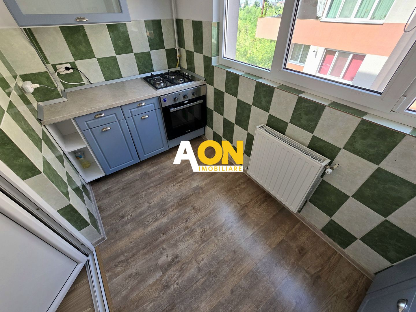 Apartament cu 3 Camere, Bloc Nou, Zona Centru - Poză 6