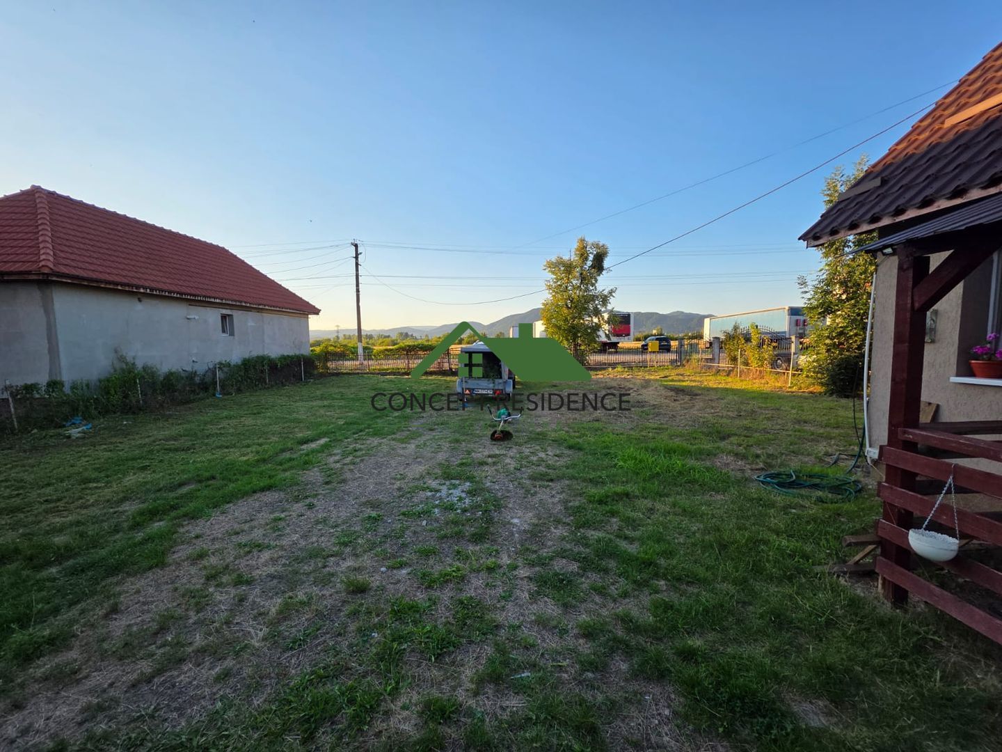 Casă pe nivel 50 mp utili + 1100 mp teren, Mocira zona Aramis - Poză 2