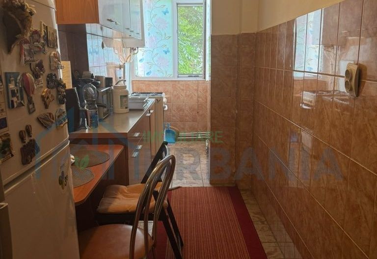 Apartament 2 camere, decomandat, 56 mp, etaj 2, Bulevardul Independenței, Iași – vizavi de UMF - Poză 3