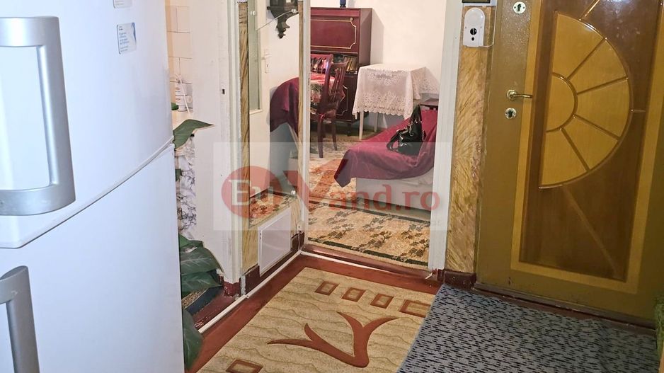 Vanzare - apartament cu 2 camere, Micro 20, J-uri - 51000 euro - Poză 8