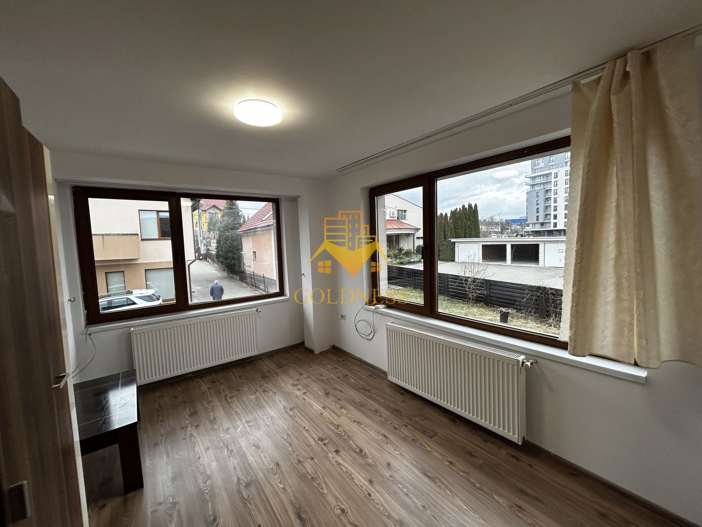 4 camere open space, Curte, Parcare, Modern, Lidl, Buna Ziua - Poză 12