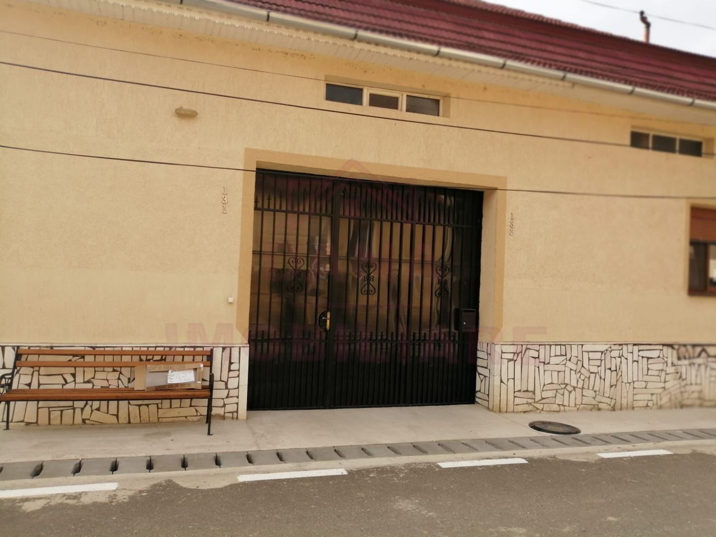 PROPRIETATE CU 2 CASE ȘI CURTE\VALEA TIMIȘULUI\JUD.CS - Poză 2