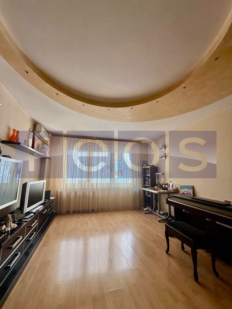 VANZARE APARTAMENT 2 CAMERE 45MP CALEA VICTORIEI ATENEU ULTRACENTRAL - Poză 4