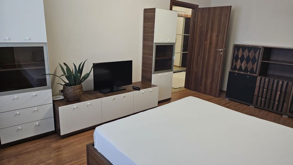 De inchiriat o camera Italian Residence, etaj 9/12, 420 euro - Poză 24