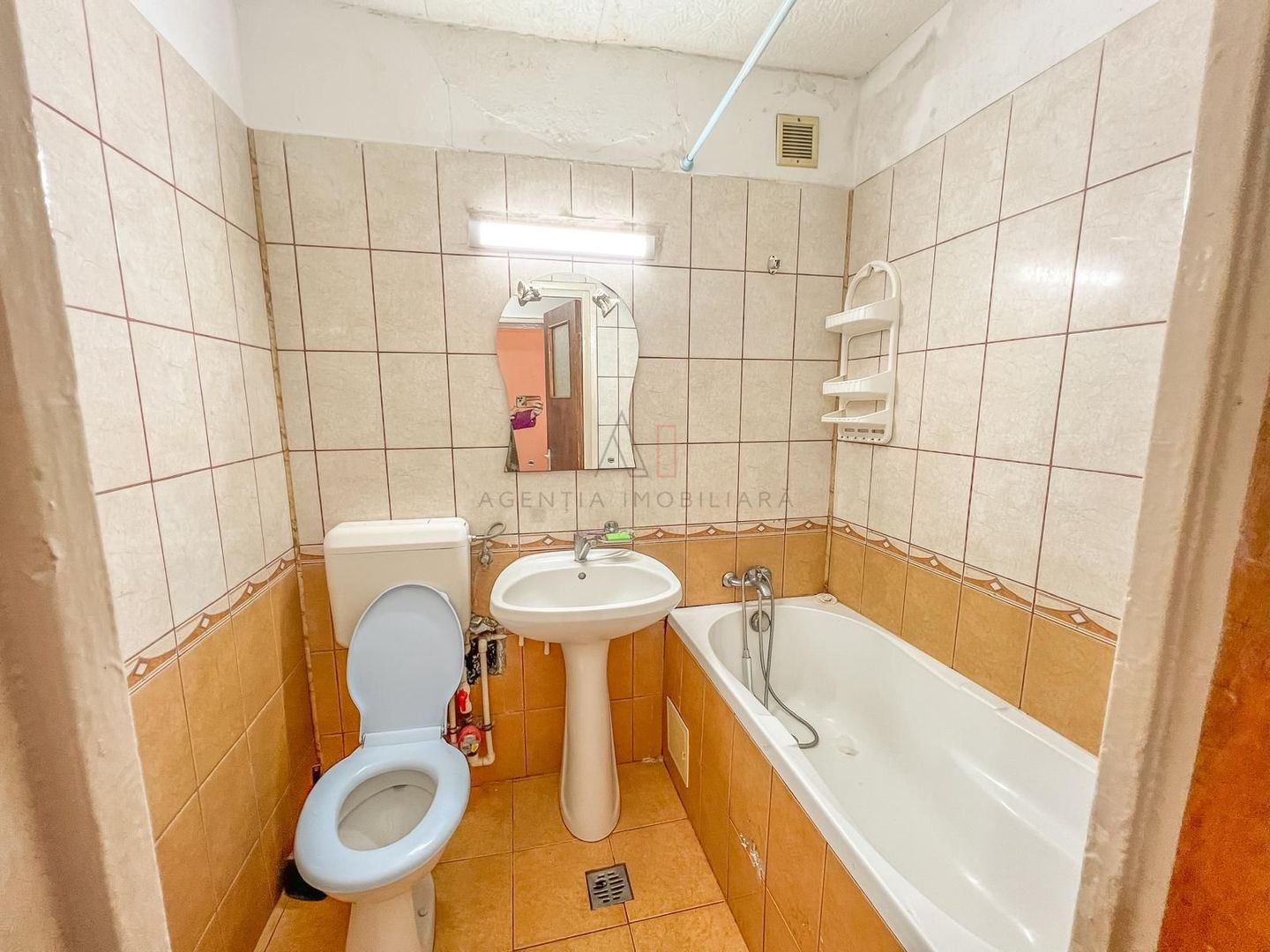 Apartament 3 camere Balcon Metrou  Raul Doamnei 1' - Poză 9