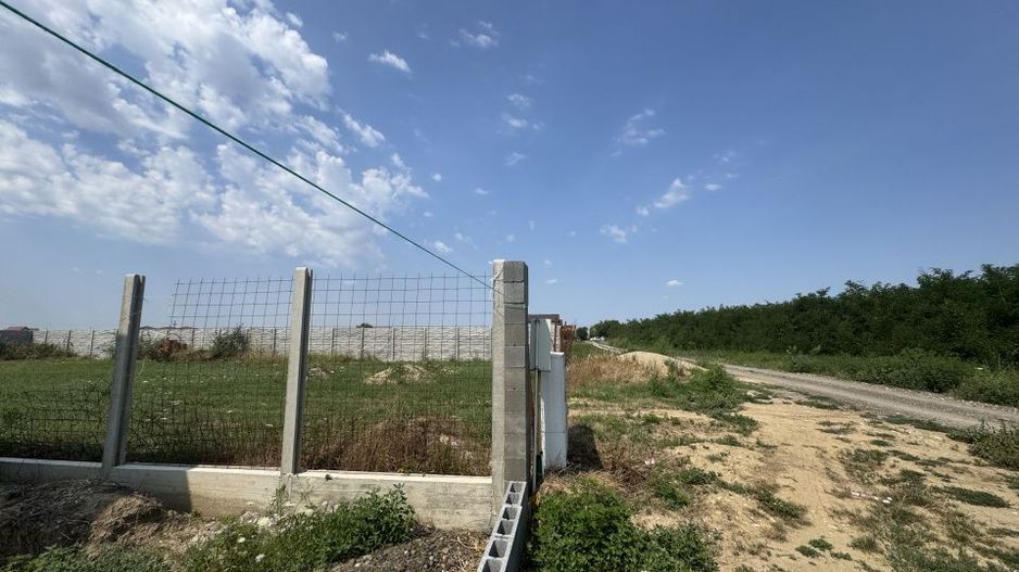 Teren Mosnita Noua cu toate utilitati pe parcela si gard | 772 mp  - Poză 10