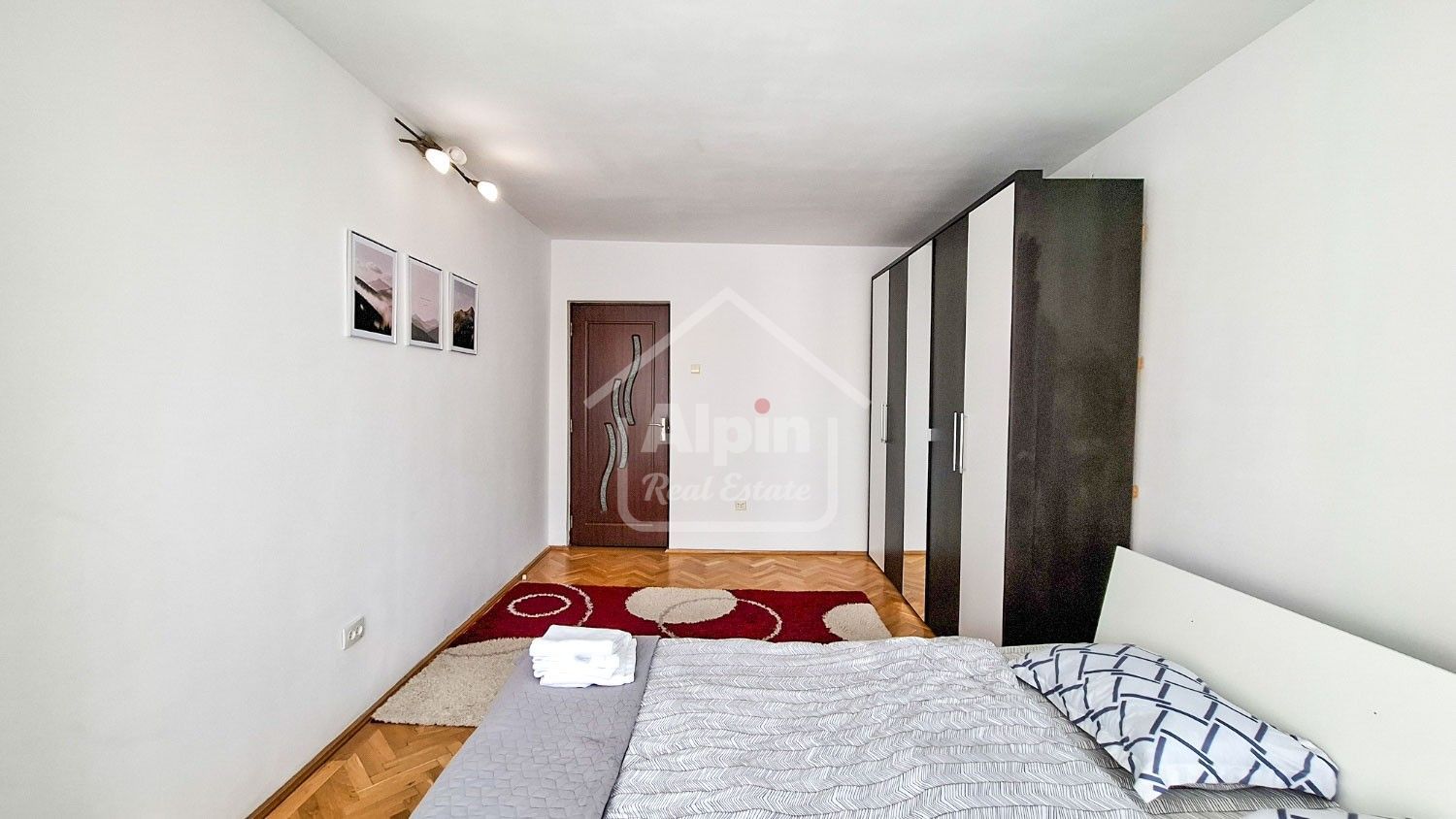 Liniste Priveliste Zona Grivitei - Poză 24