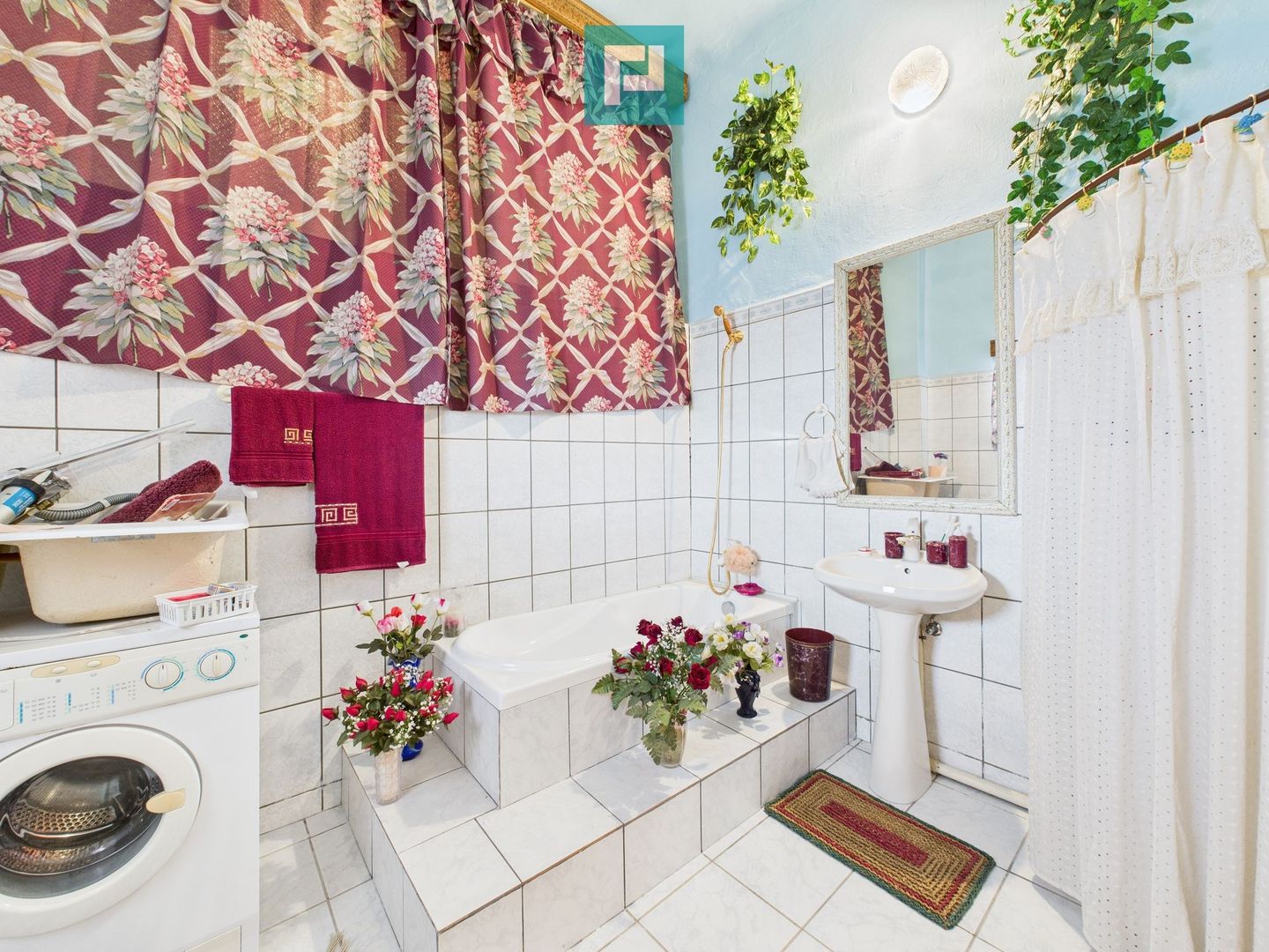 Casă cu 6 camere în Sânicolau Mare Timiș - Poză 20