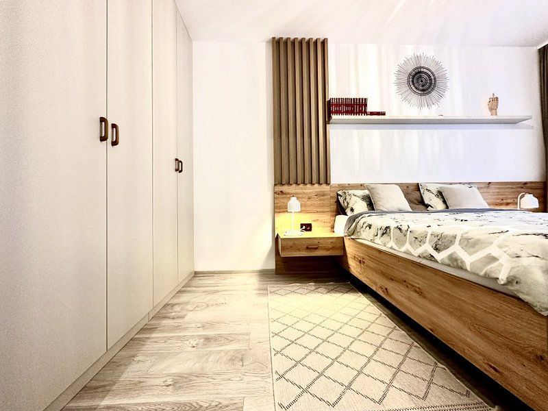 Apartament primitor, prima închiriere, cu parcare subterana, Aradulului-Iris - Poză 12