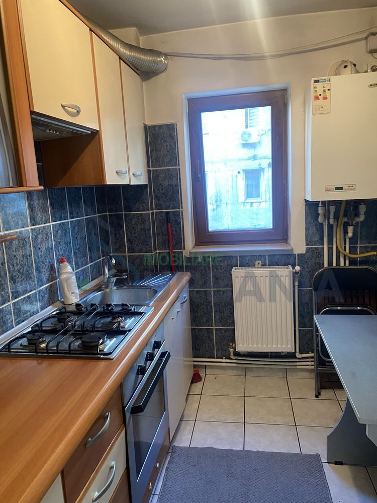 Apartament cu 2 camere în zona Dacia, Bicaz - Poză 2