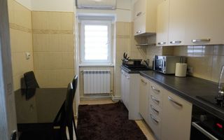 Apartament 3 camere, 2 băi, balcon generos – zona Big, Mănăștur. - Poză 1