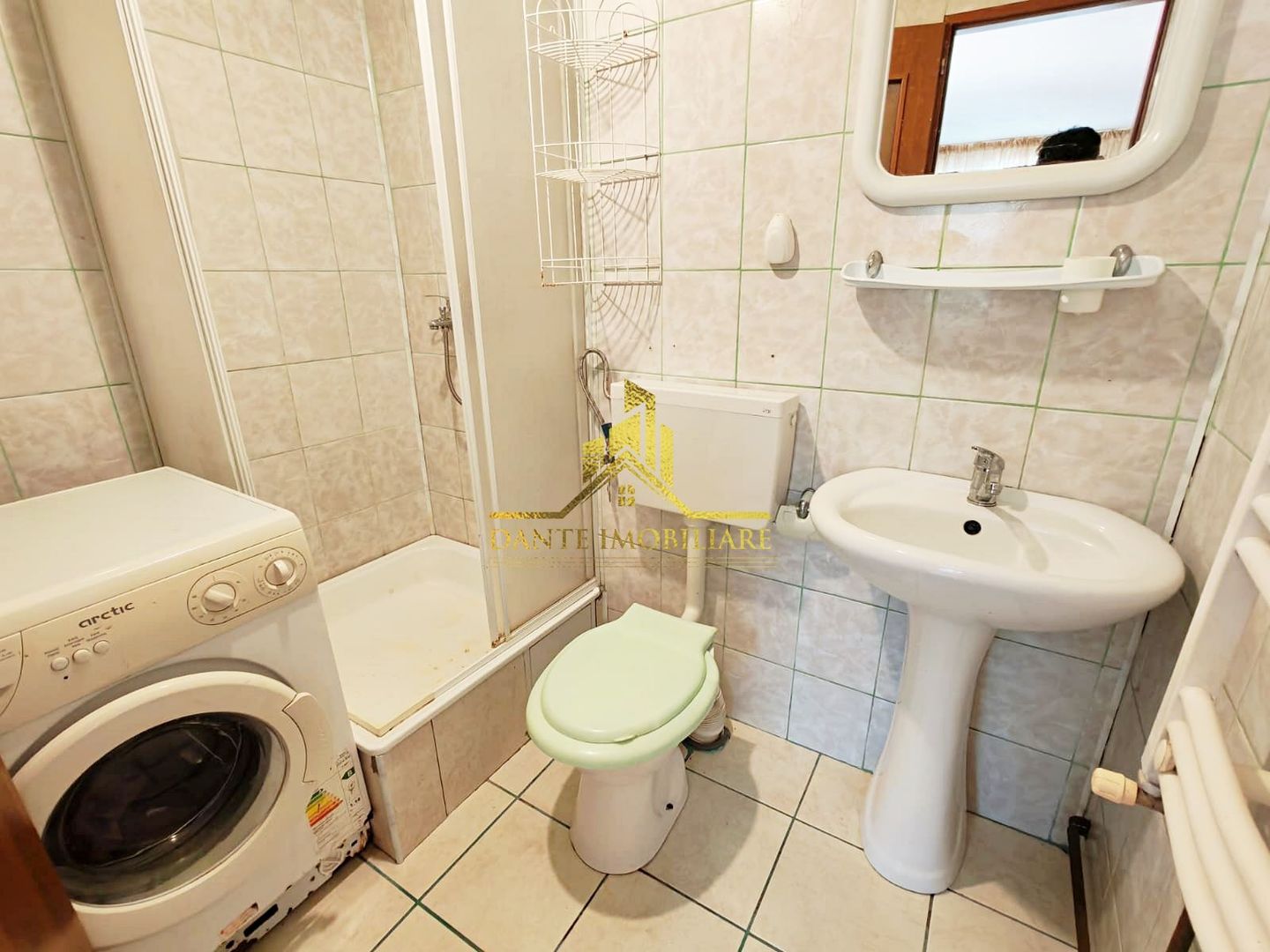 Garsoniera, decomandat, mobilat modern, spatios, Gruia, zona Garii - Poză 10