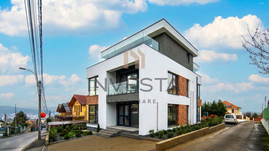 Oportunitate de investitie! Spatiu in proximitatea Grand Hotel Italia! - Poză 2