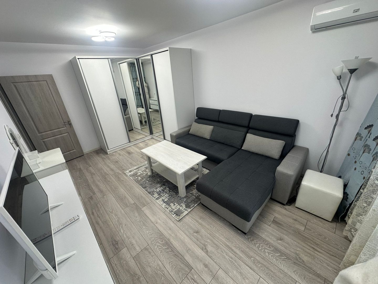 GARSONIERA STEJARULUI, BUCATARIE INCHISA, BLOC NOU, LOC PARCARE - Poză 2